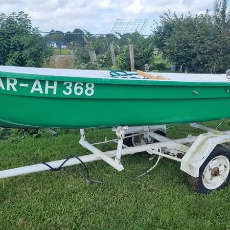 Baltica Polnische Ostsee Mit Jakuzzi 2 Meter Hoher Zaun Haustiere Herzlich Willkommen Ferienhaus *