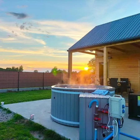 Baltica Polnische Ostsee Mit Jakuzzi 2 Meter Hoher Zaun Haustiere Herzlich Willkommen * Sieroslaw (Kamien)
